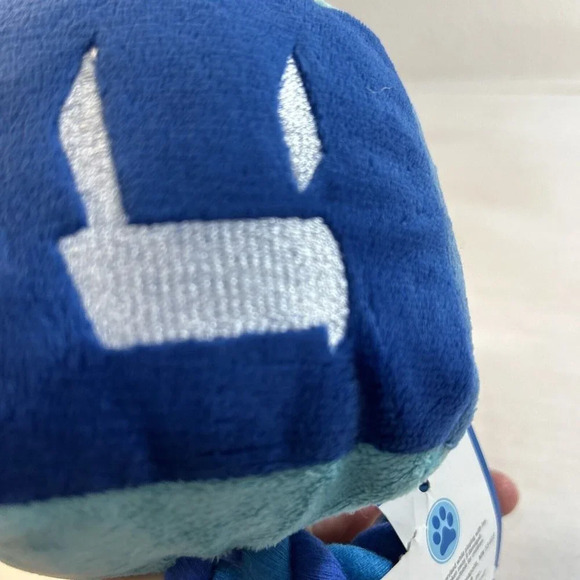 Dog Toy Red Square with Rope Blue - Picture 8 of 9